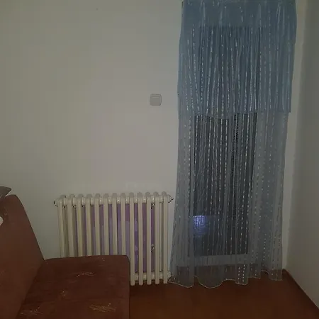 Vila Zlatar *