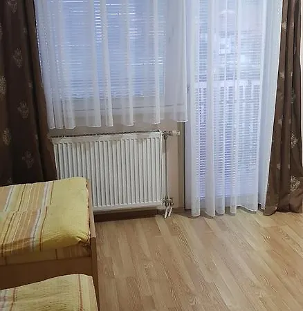 Zlatar krevet i doručak 3*