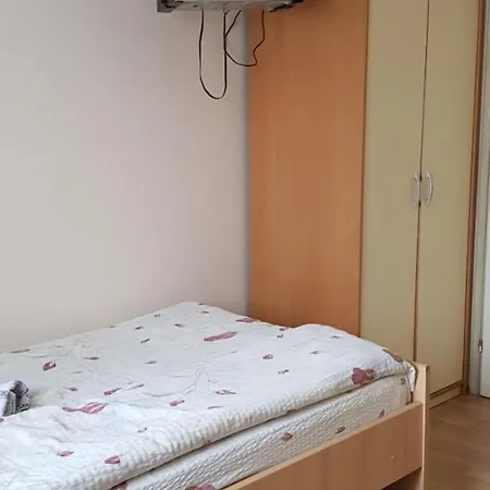 Zlatar krevet i doručak